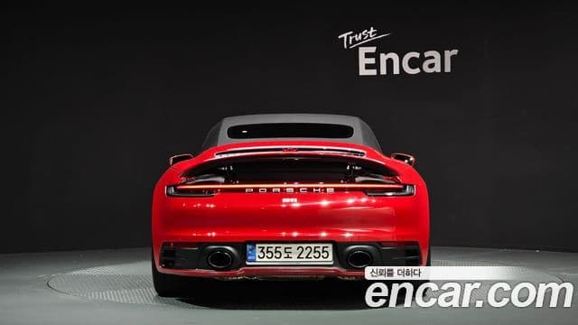 Porsche 911 (992) Carrera кабриолет, 2021 4