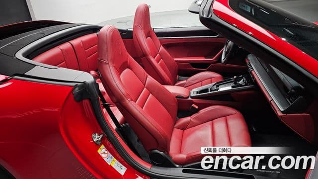 Porsche 911 (992) Carrera кабриолет, 2021 10