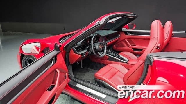 Porsche 911 (992) Carrera кабриолет, 2021 11