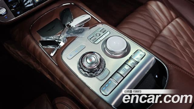 Genesis G90 (RS4) бензин 3.5 турбо AWD, 2022 9