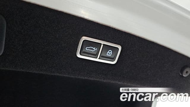 Genesis G90 (RS4) бензин 3.5 турбо AWD, 2022 19