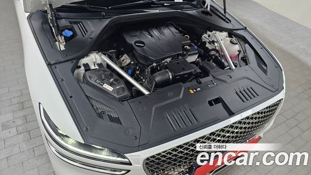 Genesis GV70, 2023 6