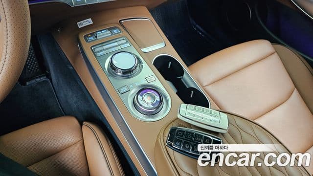 Genesis GV70, 2023 9