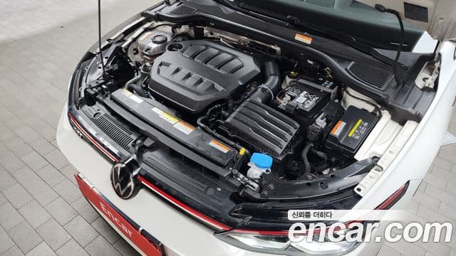 Volkswagen Гольф 8세대 2.0 GTI, 2024 6