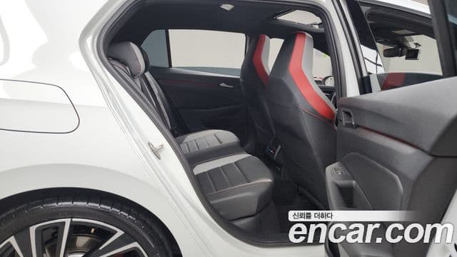 Volkswagen Гольф 8세대 2.0 GTI, 2024 12