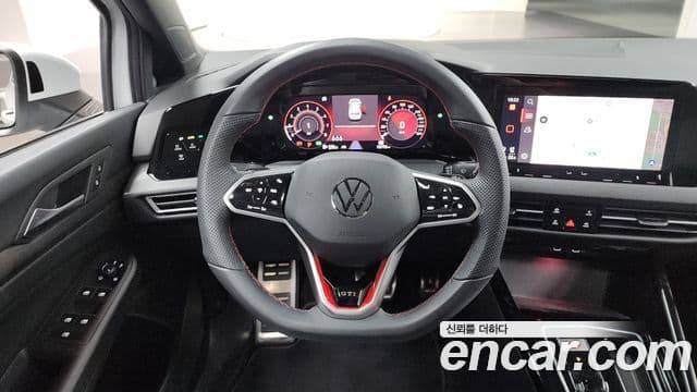 Volkswagen Гольф 8세대 2.0 GTI, 2024 13