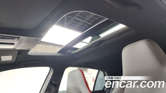Volkswagen Гольф 8세대 2.0 GTI, 2024 19