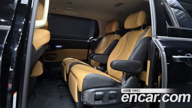 Kia Carnival 4세대 Signature, 2023 12