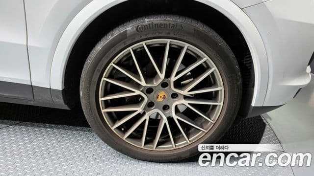 Porsche Cayenne (PO536) 3.0 Platinum Edition, 2023 все фото