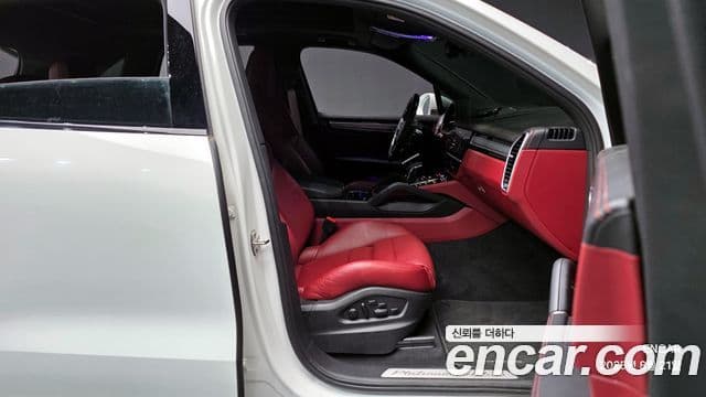 Porsche Cayenne (PO536) 3.0 Platinum Edition, 2023 11