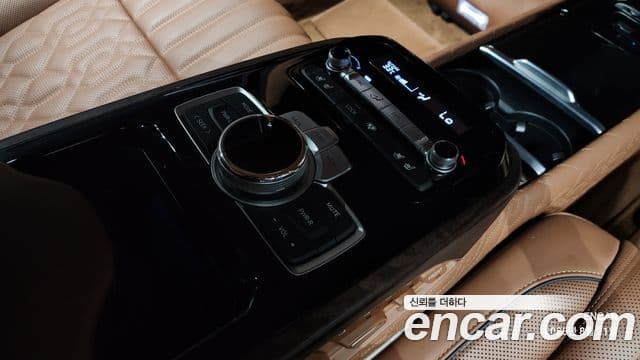 Genesis G90 лимузин Prestige, 2021 19