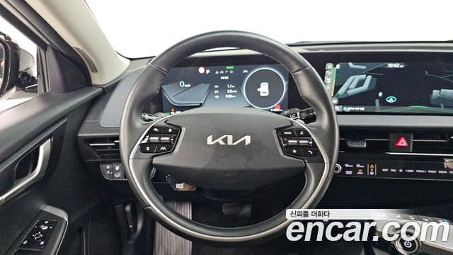 Kia EV6 Air, 2022 13