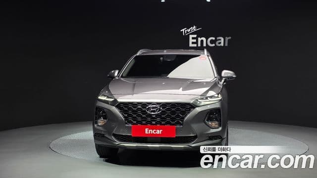 Hyundai Santa Fe TM Exclusive Special, 2019 3