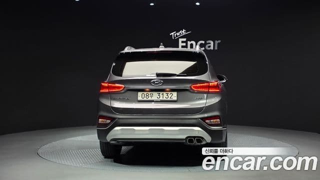 Hyundai Santa Fe TM Exclusive Special, 2019 4