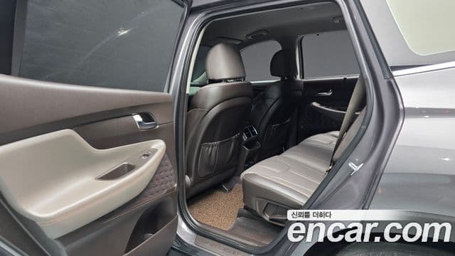 Hyundai Santa Fe TM Exclusive Special, 2019 17