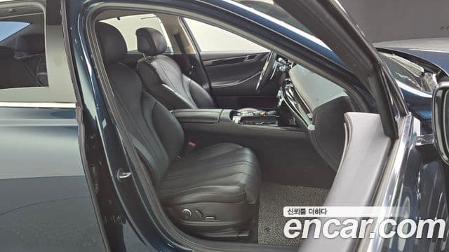 Genesis G80 (RG3) бензин 2.5 турбо AWD, 2021 12