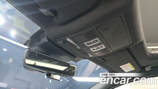 Jaguar XE P300 R-Dynamic HSE AWD, 2020 17