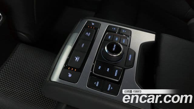 Genesis G80 Luxury Special, 2020 19