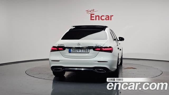 Mercedes-Benz E-класс W213 AMG Line, 2021 4