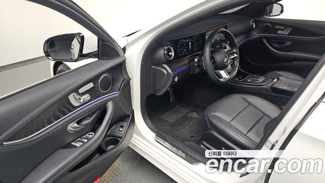Mercedes-Benz E-класс W213 AMG Line, 2021 12