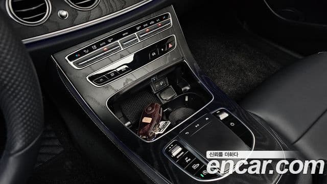 Mercedes-Benz E-класс W213 AMG Line, 2021 17