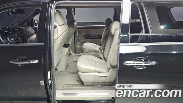 Kia All New Carnival Special, 2018 11