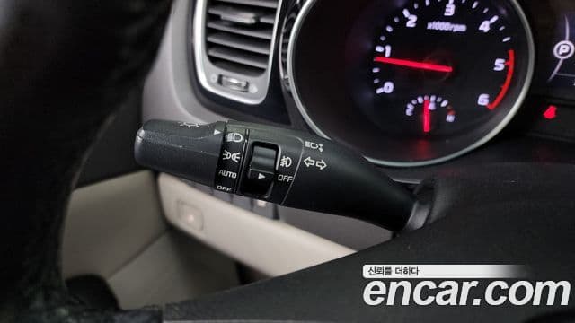 Kia All New Carnival Prestige, 2015 14