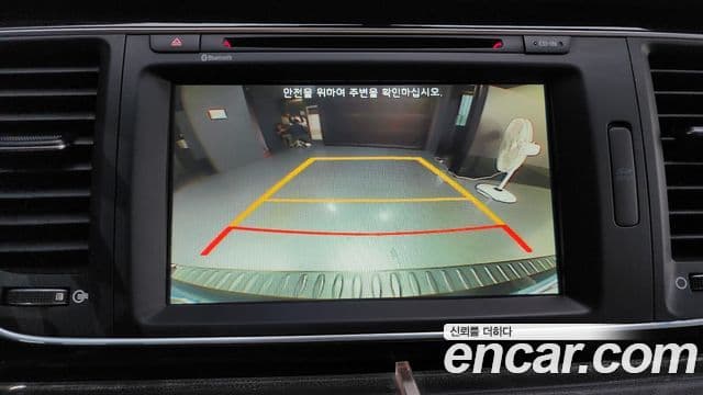 Kia All New Carnival Prestige, 2015 16