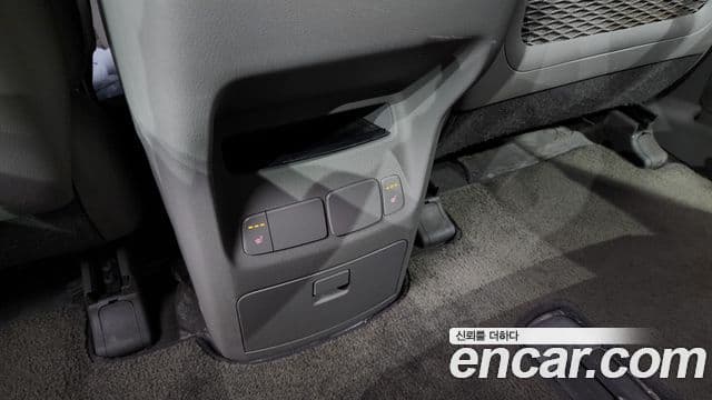 Kia All New Carnival Prestige, 2015 19