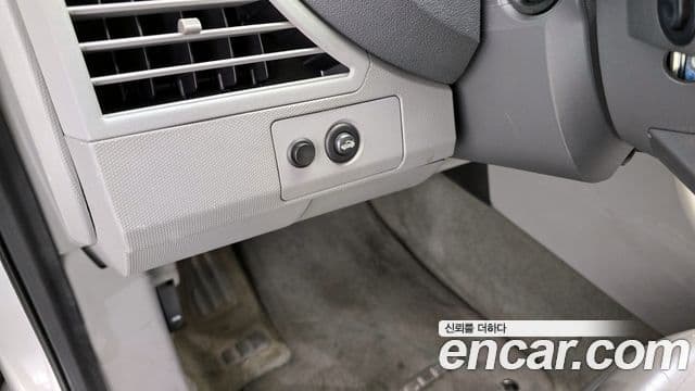 크라이슬러 New 세브링 2.4 седан, 2007 14