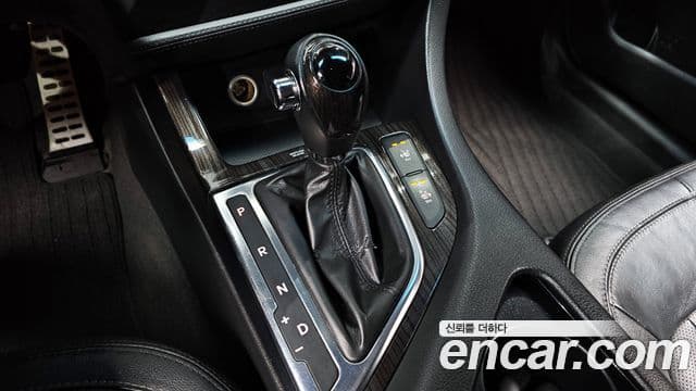 Kia K5 Prestige, 2012 9