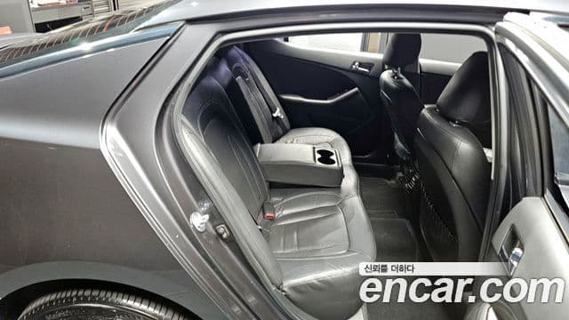 Kia K5 Prestige, 2012 11