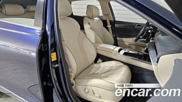 Genesis G80 (RG3) бензин 2.5 турбо 2WD, 2021 10