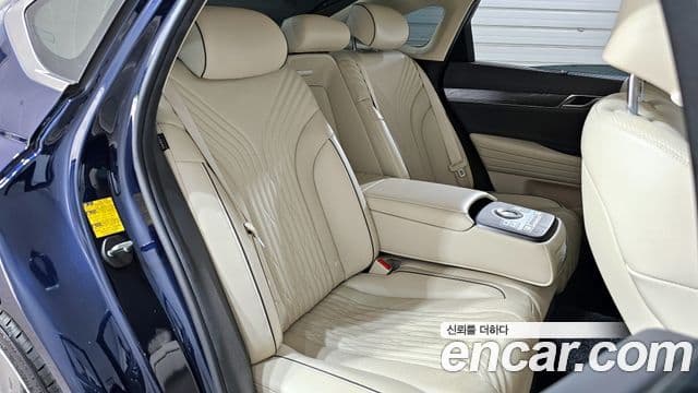 Genesis G80 (RG3) бензин 2.5 турбо 2WD, 2021 12