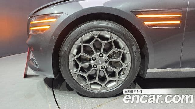 Genesis G80 (RG3) бензин 2.5 турбо 2WD, 2021 все фото