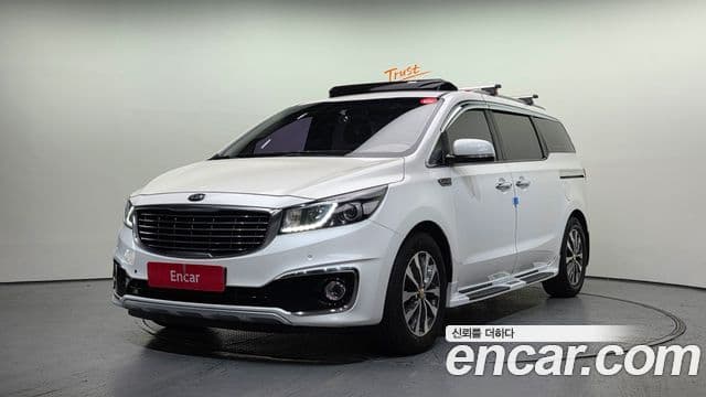 Kia All New Carnival Luxury, 2018 1