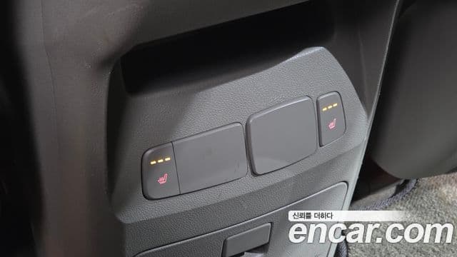 Kia All New Carnival Luxury, 2018 18