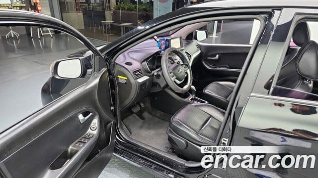 Kia The / новый New Morning Deluxe, 2016 11