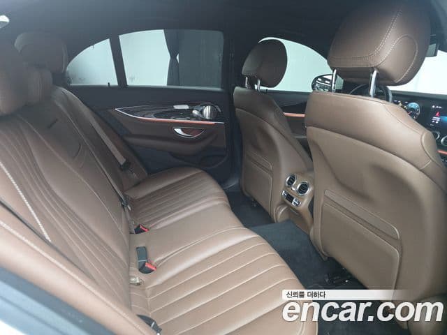 Mercedes-Benz E-класс W213 Exclusive, 2023 11