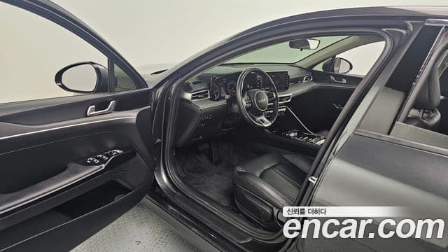 Kia K5 гибрид 3세대 Trendy, 2023 10