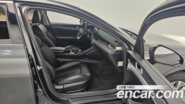 Kia K5 гибрид 3세대 Trendy, 2023 11