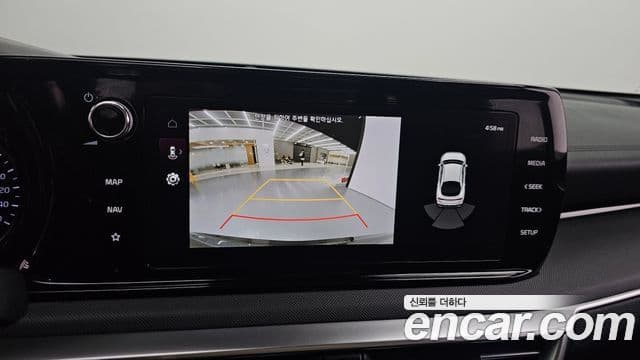 Kia K5 гибрид 3세대 Trendy, 2023 15