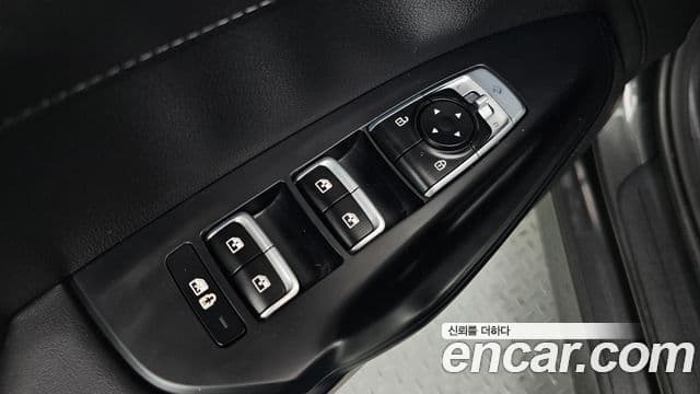 Kia K5 гибрид 3세대 Trendy, 2023 17