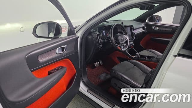 Volvo XC40 T4 R-Design, 2020 11