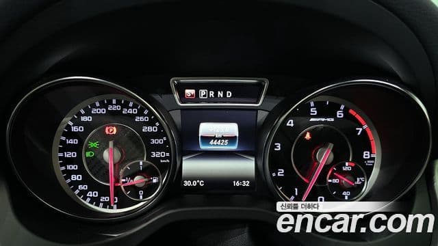 Mercedes-Benz CLA-класс C117 CLA45 AMG 4MATIC, 2016 8