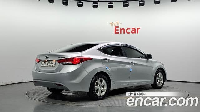 Hyundai Avante MD Luxury, 2011 2