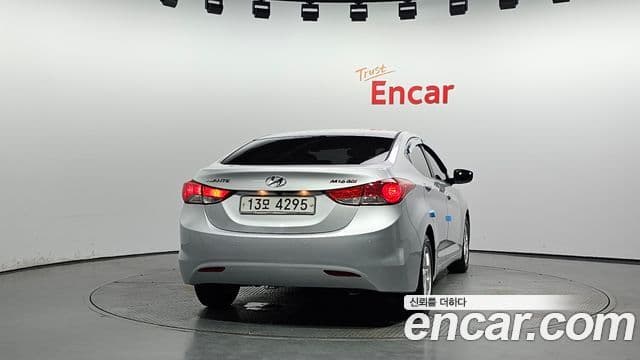 Hyundai Avante MD Luxury, 2011 4