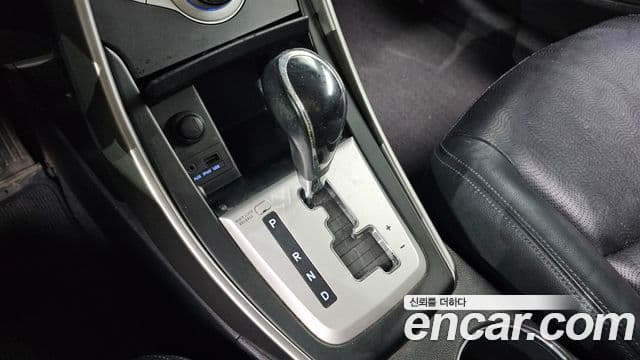 Hyundai Avante MD Luxury, 2011 9