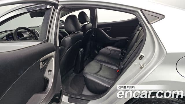 Hyundai Avante MD Luxury, 2011 11