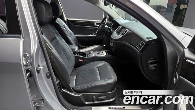 Hyundai Genesis Prime Pack, 2012 10